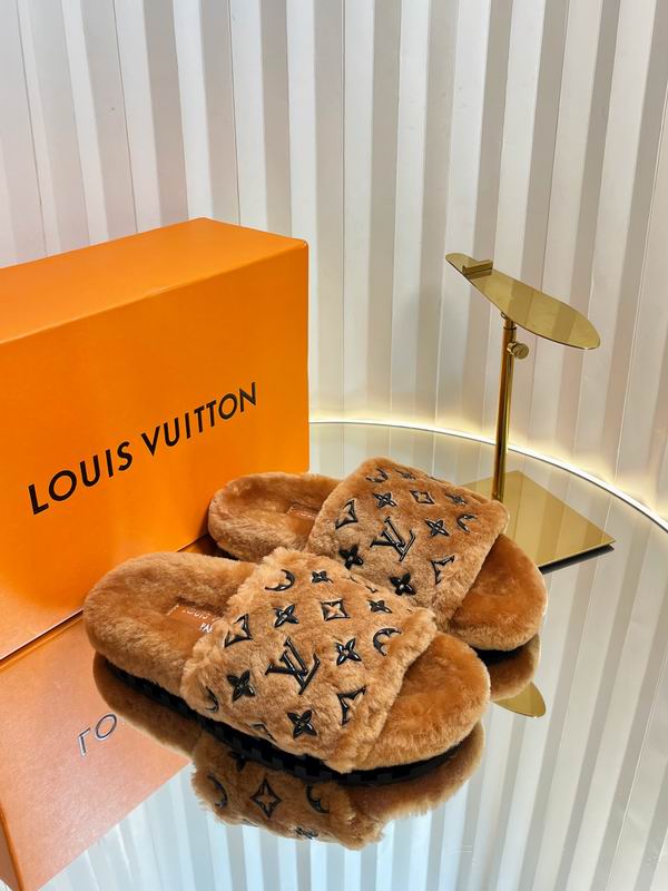 Louis Vuitton Slippers Wmns ID:20260722-208